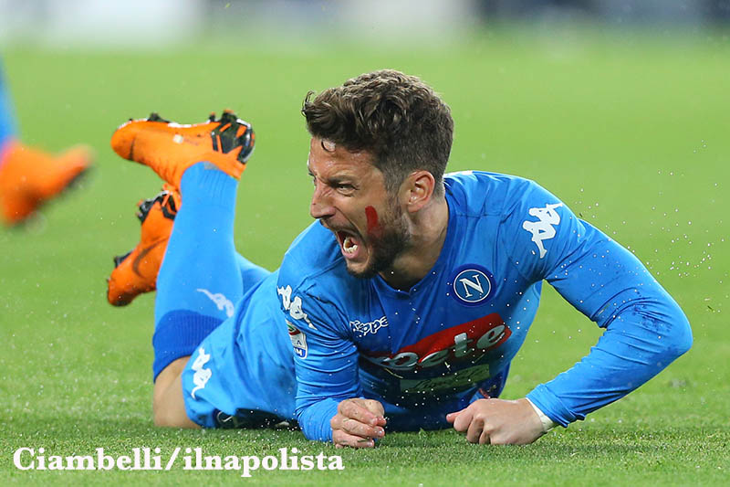 Mertens: «Non andrò mai in Cina, mia moglie non vuole andarci»