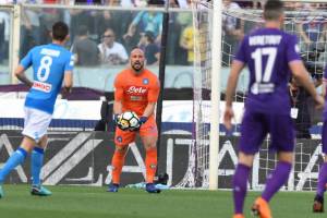 Fiorentina-Napoli 1-0, il primo tempo: l’espulsione cancella un Napoli che non c’è item-thumbnail