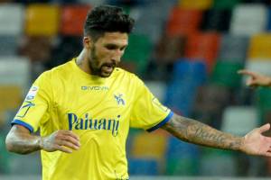 Napoli-Chievo, i convocati di Maran: assenti Birsa e Castro item-thumbnail