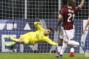 La zona Milik diventa zona Donnarumma: Milan-Napoli 0-0 item-thumbnail