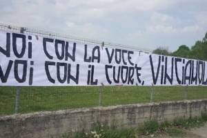 Striscione dei tifosi a Vinovo, Inter-Juventus senza tre calciatori per Allegri item-thumbnail