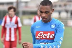 Tuttosport: il Napoli costretto a rispolverare Leandrinho item-thumbnail