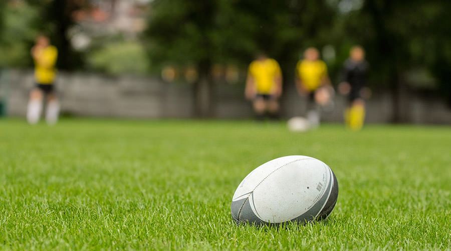 L’English Rugby vuole vietare alle donne transgender di giocare nei campionati femminili