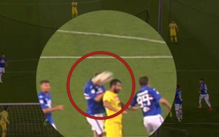 Sampdoria-Napoli, gol annullato a Mertens. Ma c’è il tocco di Andersen Sampdoria-Napoli, gol annullato a Mertens. Ma c’è il tocco di Andersen