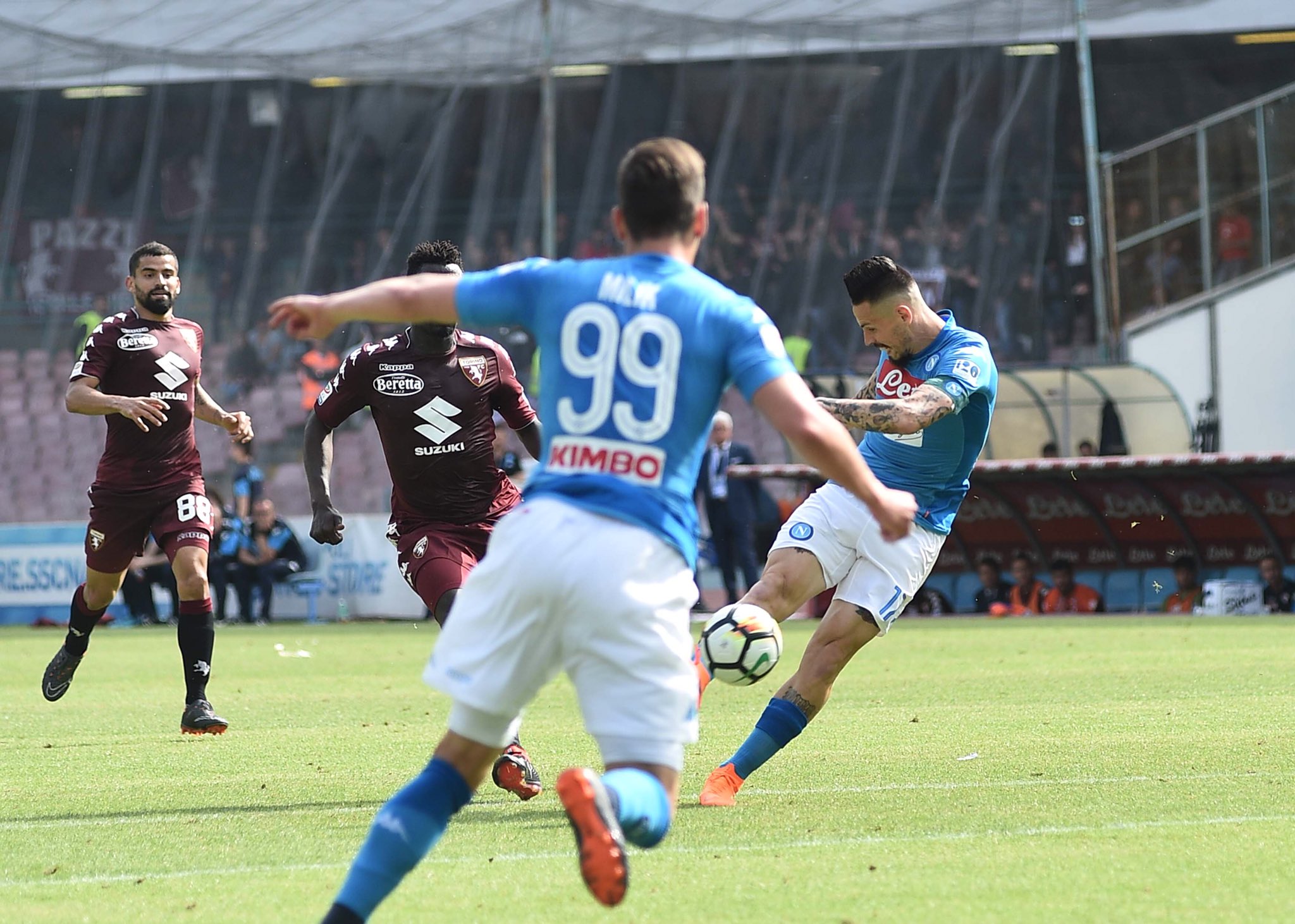 Napoli-Torino 2-2: Mertens torna, Hamsik fa 100. Ma il Napoli non basta più