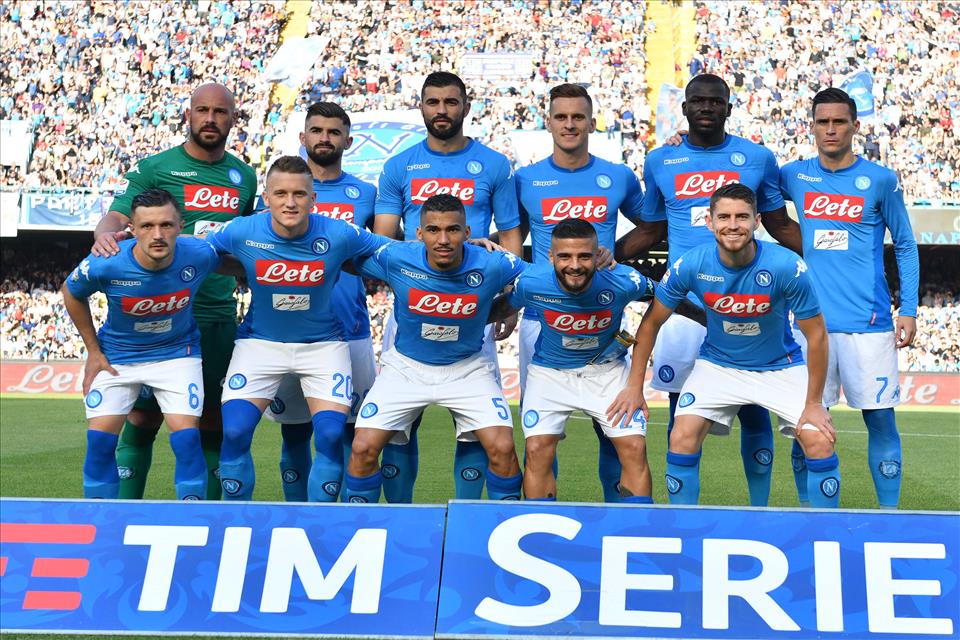 Resterà qualche giocatore o tutto il Napoli si trasferirà al Chelsea?