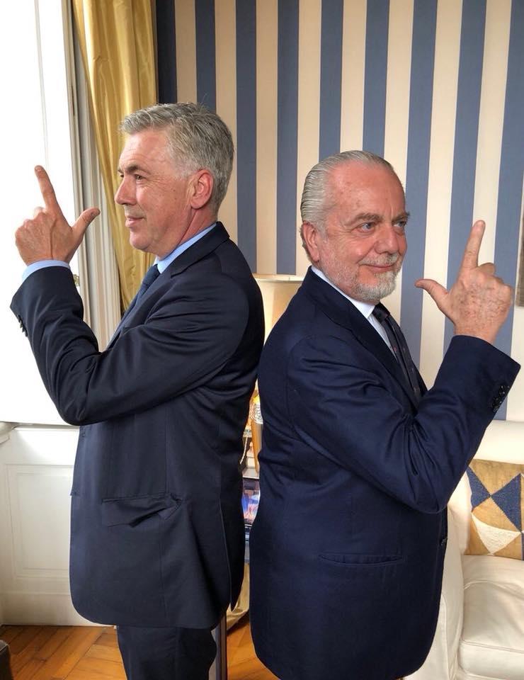 Ancelotti a Londra per affari? Mangia comodamente in un ristorante di Posillipo Ancelotti a Londra per affari? Mangia comodamente in un ristorante di Posillipo