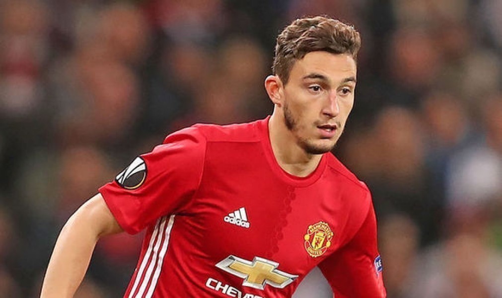 Napoli, Darmian resta in pole come terzino (ma si valutano anche Malcuit e Mario Fernandes)