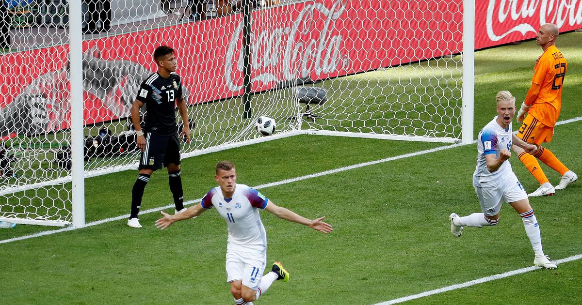 I Mondiali, le critiche ai giganti e i cronisti italiani del tifo