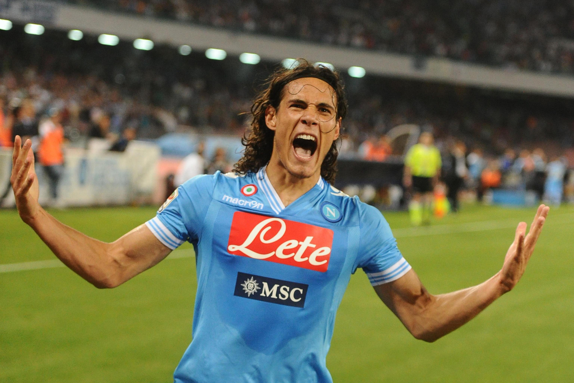 Come cambierebbe il Napoli con Cavani