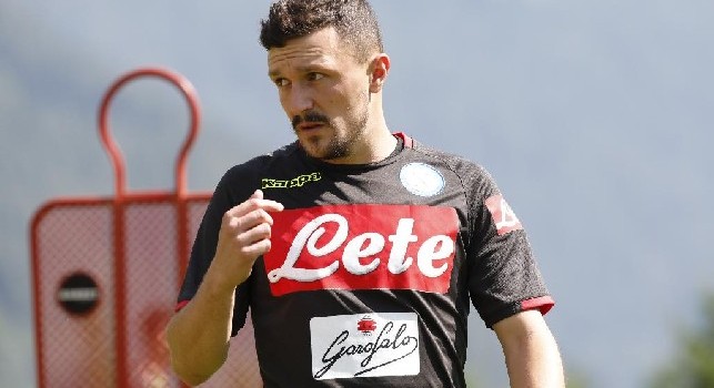 A Dimaro, il Napoli ha (ri)scoperto il sinistro su punizione di Mario Rui