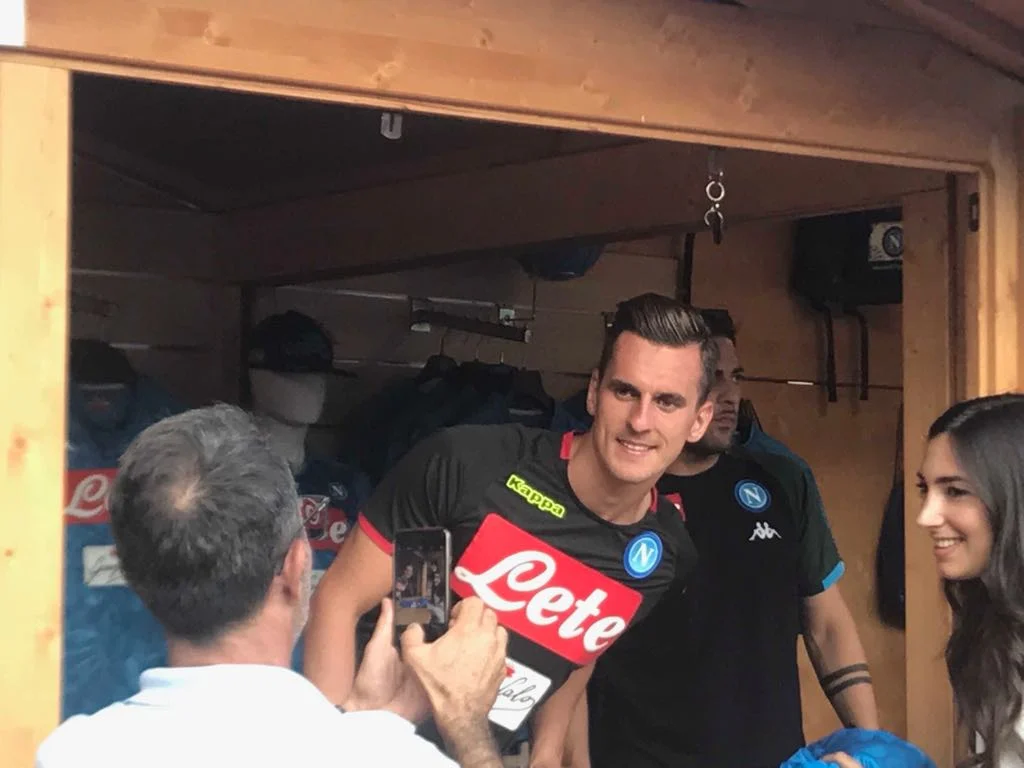 Cavani Milik