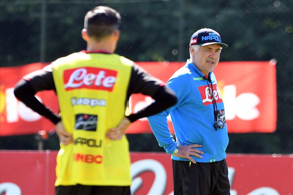 Napoli-Gozzano, la formazione ufficiale di Ancelotti: Luperto, Fabian e Inglese titolari