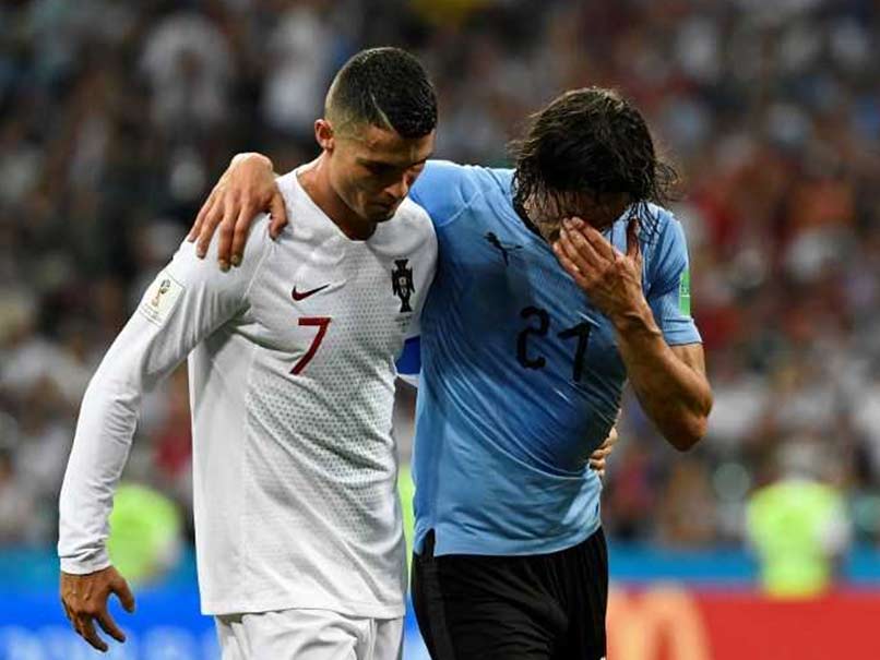 Cavani prova sul campo, tenta un difficile recupero per Francia-Uruguay