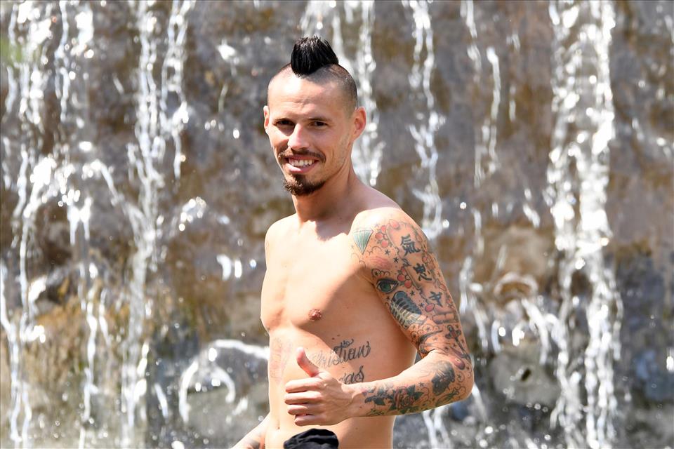 Compleanno di Hamsik (31 anni), fuochi d’artificio per lui a Dimaro