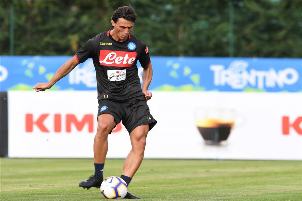 Napoli-Parma, incontro per chiudere Sepe e Grassi, ma si parla anche di Inglese