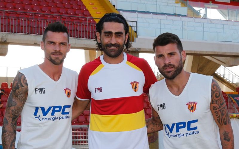 L’entusiasmo per il nuovo Benevento, l’altra faccia del calcio in Campania