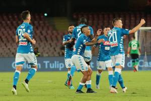 Crosetti (Repubblica): «Napoli elettrico, perché doveva diventare la quinta forza?» item-thumbnail