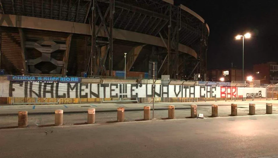 Curva B