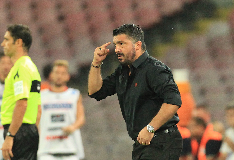 Gattuso: «I calciatori smanettino meno sugli smartphone e si allenino di più»