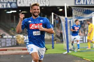 Roma stregata, Napoli assedio senza il guizzo. Mertens evita la beffa al 90esimo: 1-1 item-thumbnail