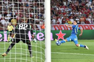 Milik e il peso di aver segnato un solo gol. Anche se lavora tanto per il Napoli item-thumbnail