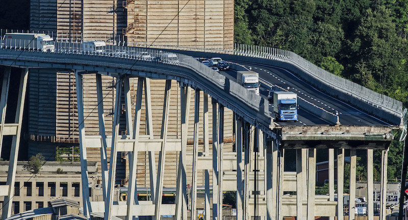 Ponte Morandi, un precedente per la revoca della concessione ad Autostrade