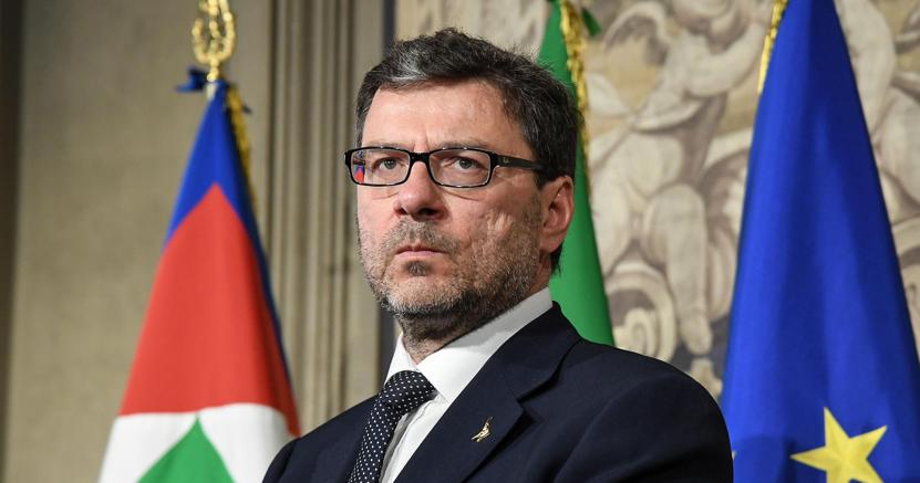 Giorgetti: «Spezziamo ogni collusione con la malavita, serve la collaborazione dei club»