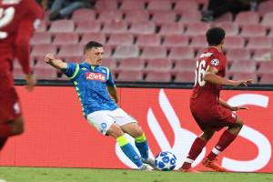 Liverpool applaudì Karius, a Napoli insultano Mario Rui item-thumbnail