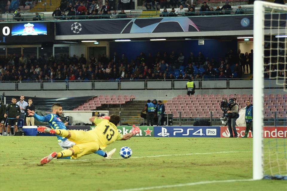 Napoli-Liverpool 1-0, pagelle / Il capolavoro tattico di Re Carlo Ancelotti