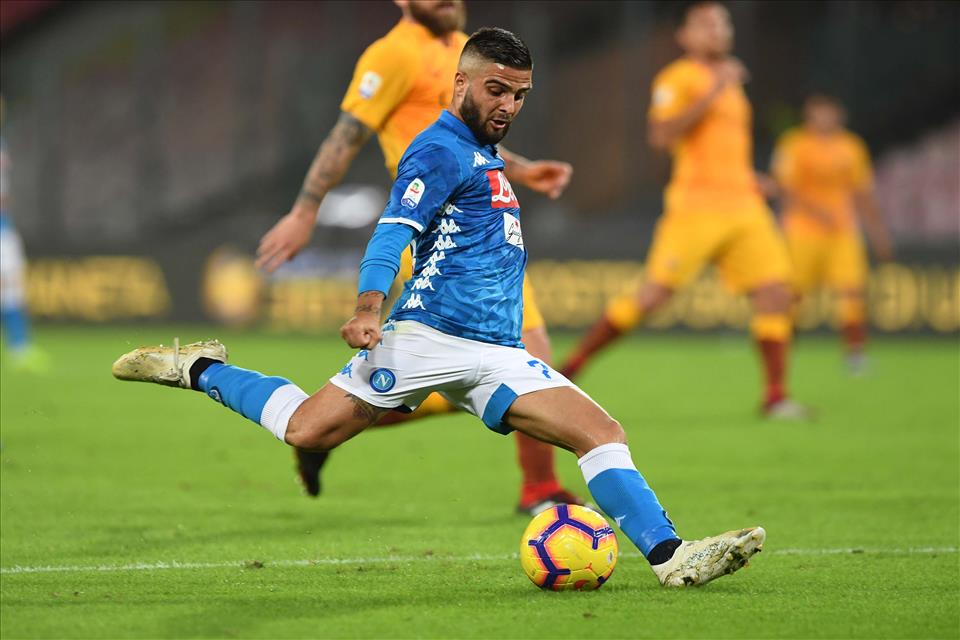 Addio seconda punta, Insigne è il sottopunta del Napoli