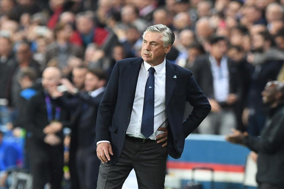 So Foot: «Psg-Napoli ci ha ricordato quanto siamo stati fortunati ad avere Ancelotti in Francia»