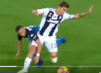 Rigore Juventus: per Repubblica è rigorino. La Gazzetta si fa in tre: inutile, leggero, discrezionale Rigore Juventus: per Repubblica è rigorino. La Gazzetta si fa in tre: inutile, leggero, discrezionale