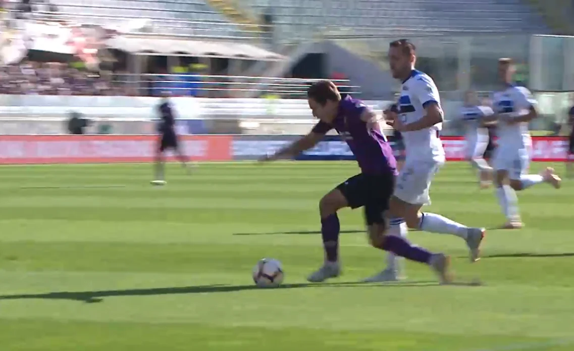 Chiesa fascia di Astori ultras Fiorentina