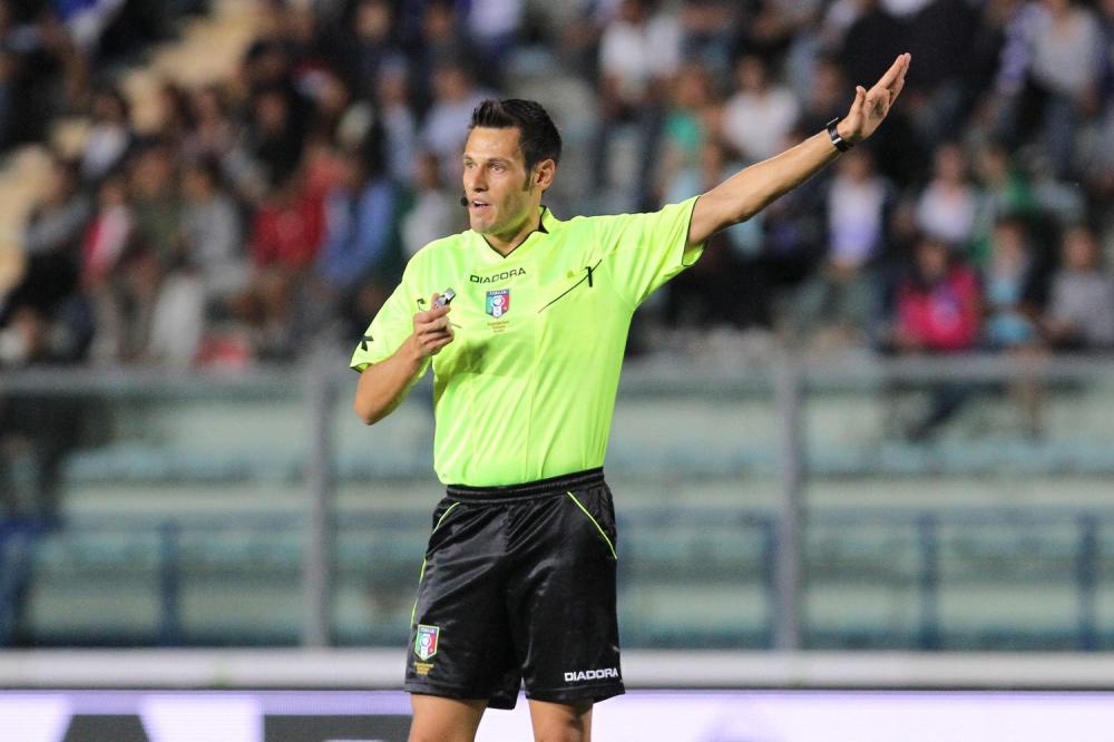 Napoli-Sassuolo, arbitra Mariani. Al Var Fourneau