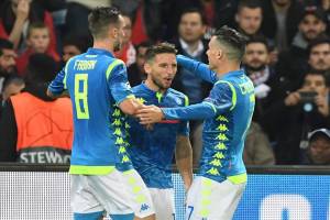 Gazzetta: Mertens in panchina a Genova, torna Verdi item-thumbnail