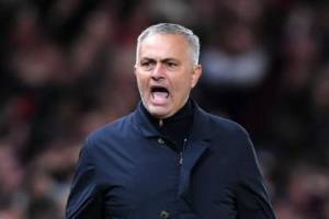 Mourinho: «L’Italia è migliorata con Mancini, arriverà tra le prime quattro agli Europei» item-thumbnail