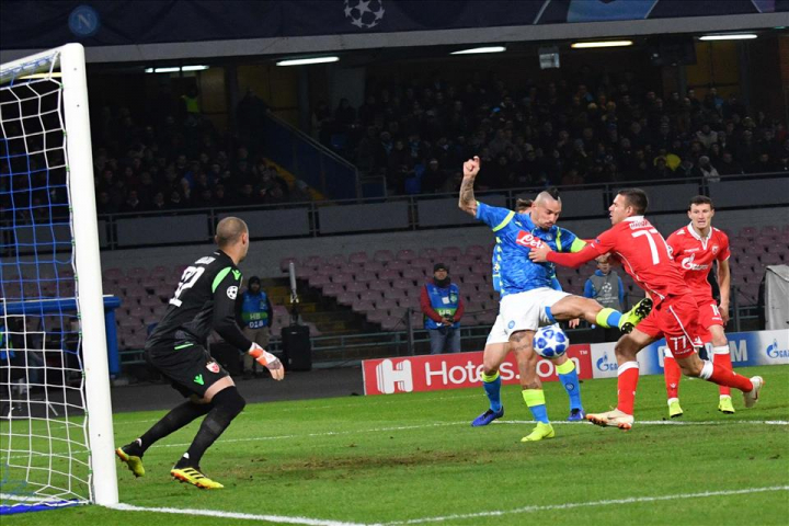 Napoli-Stella Rossa 3-1, pagelle / Non abbiamo fatto la figura dei coglioni