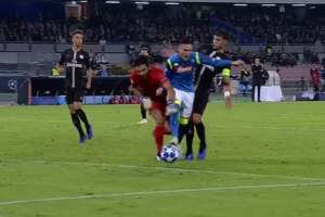 L’ex arbitro Marelli: «Callejon non è in fuorigioco sul rigore» item-thumbnail