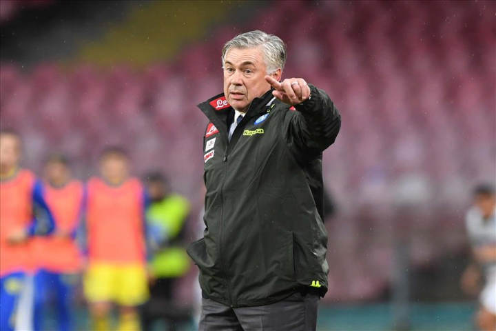 Ancelotti: «Mi piacerebbe rimanere a lungo a Napoli»