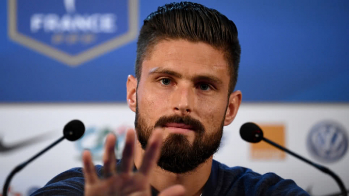 Giroud: «Per i calciatori gay è impossibile coming out»