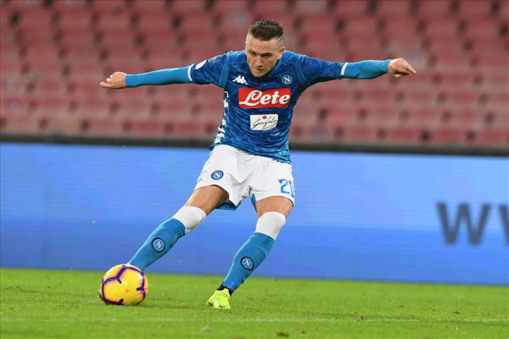 Il Mattino: Zielinski, gli agenti e ADL tengono in bilico il rinnovo Il Mattino: Zielinski, gli agenti e ADL tengono in bilico il rinnovo