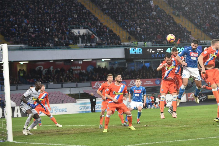 Napoli-Spal 1-0, pagelle / Il cuore saldo di Meret che miracoleggia al 91’ Napoli-Spal 1-0, pagelle / Il cuore saldo di Meret che miracoleggia al 91’