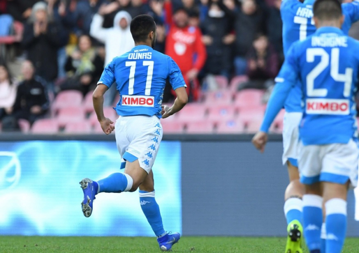 Napoli-Frosinone 4-0: Zielinski, Ounas e due volte Milik