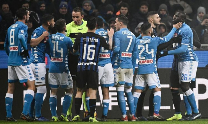 Koulibaly ha chiesto a Mazzoleni di sospendere la partita