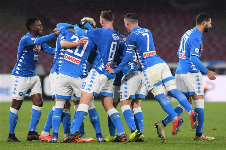 Napoli-Lazio 2-1, pagelle / L’essenziale è visibile agli occhi Napoli-Lazio 2-1, pagelle / L’essenziale è visibile agli occhi