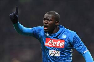 Il Napoli ha rifiutato 80 milioni per Koulibaly, ma lo United non si arrende item-thumbnail
