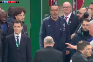 Ammutinamento e anarchia, i giornali inglesi su Sarri e Kepa. La differenza con i giornali italiani item-thumbnail