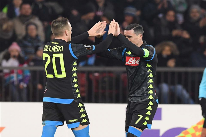 Zurigo-Napoli 1-3, pagelle / A Re Carlo bastano 20 minuti per scorgere gli ottavi