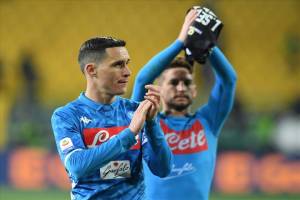 Il Mattino: rinnovi bloccati per Callejon e Mertens, novità dopo il colloquio di oggi item-thumbnail